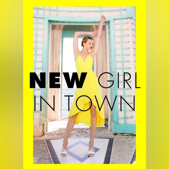 Alice + Olivia Cobi Bright Yellow Sweetheart Ruffled Midi Dress - Picture 4 of 15